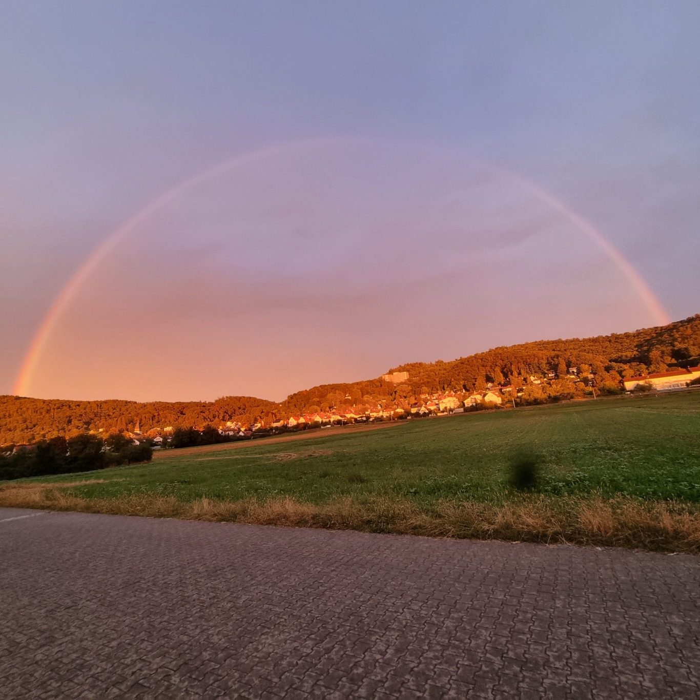 Seeheim-Jugenheim , Wenn Himmel Erde küsst Seeheim-Jugenheim , Wenn Himmel Erde küsst
